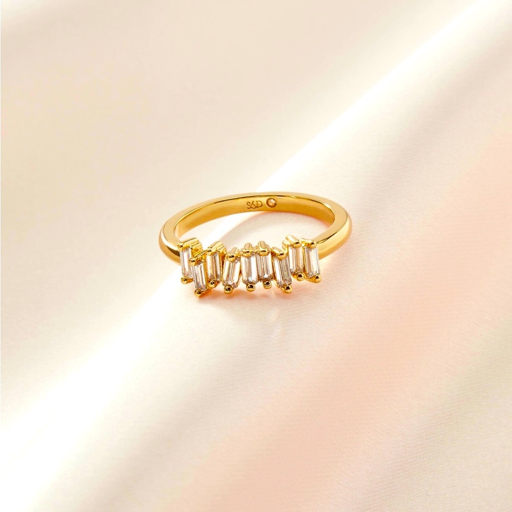 Stella & Dot | Baguette Blitz Ring, Size 5.